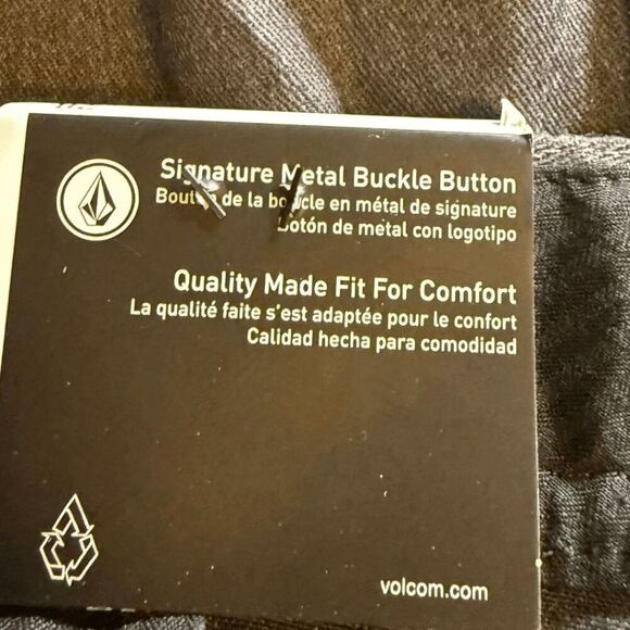 Volcom Men's Flat Front Frickin Modern Straight Chino Shorts Gray Size 28 NWT - Picture 3 of 8